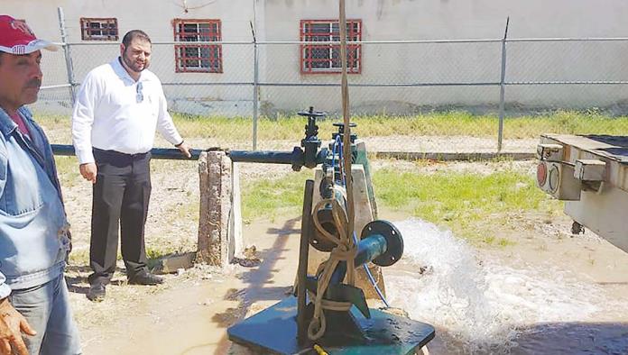 Exigen pago de agua a morosos