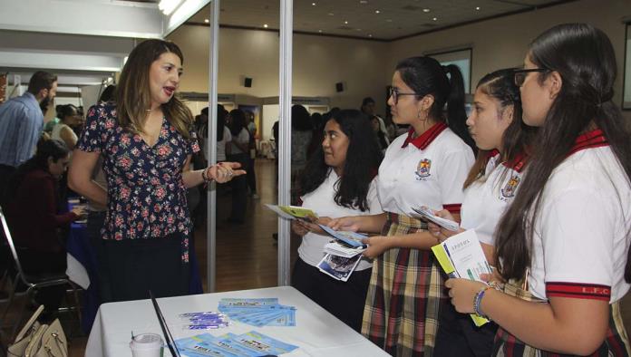 Realiza UAC Expo Oferta Educativa