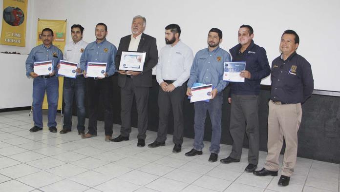 Certifican a FIME  en Solid Works