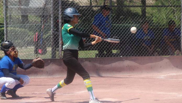 Leales sorprende a Ducks en la gran final de softbol