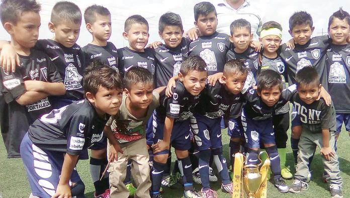 Se corona Pachuca Filial