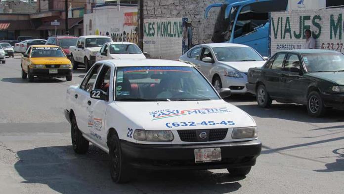 Sugieren a taxistas trabajar “armados”