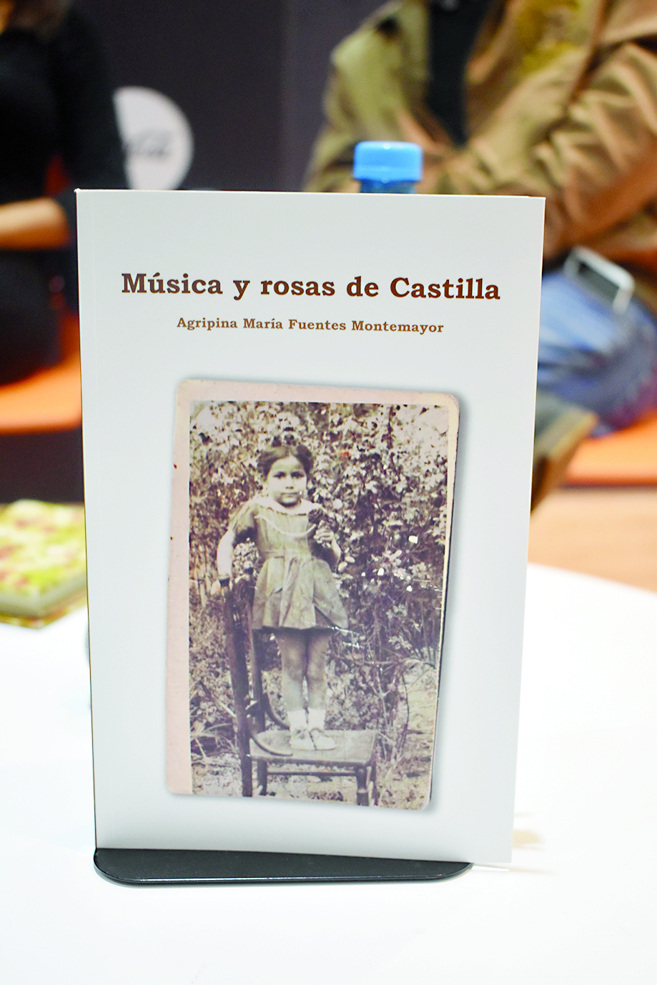 Engalana Feria de Libro con “Música y Rosas de Castilla”