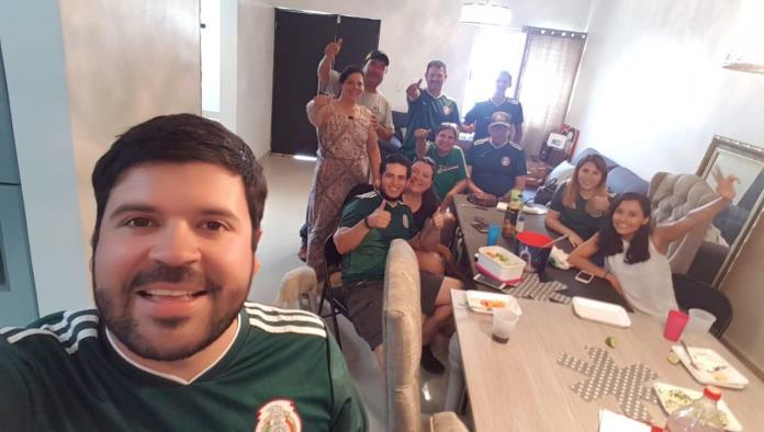 Festejan Día del Padre con juego de la Selección Mexicana