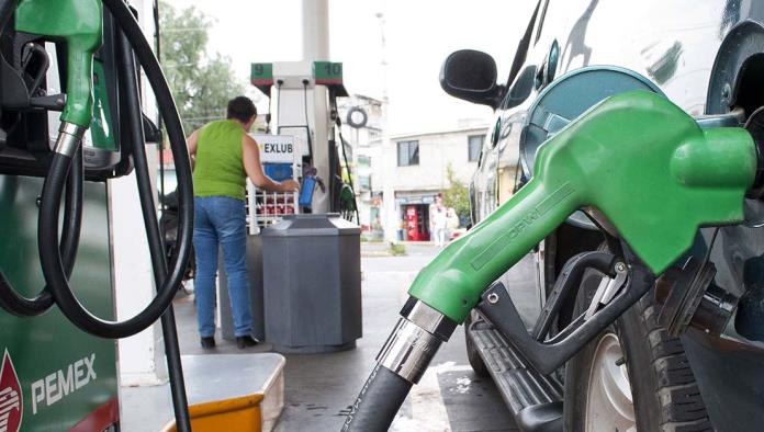 Demandan igualar precio de gasolinas