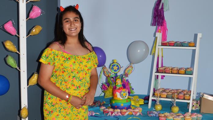 Renata Lineth Martínez Zavala Disfruta de su fiesta de cumpleaños