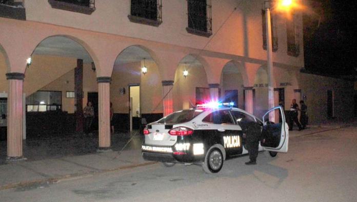 Arman escándalo en Seguridad Pública