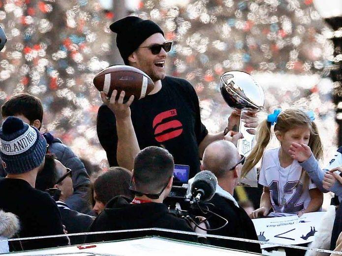 Patriots celebran su 6to Super Bowl con un desfile en Boston