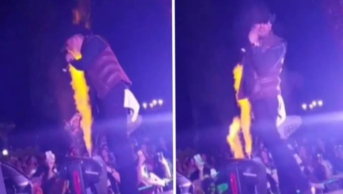 Terrible: Francisco “El Gallo” Elizalde se quema el rostro en pleno concierto