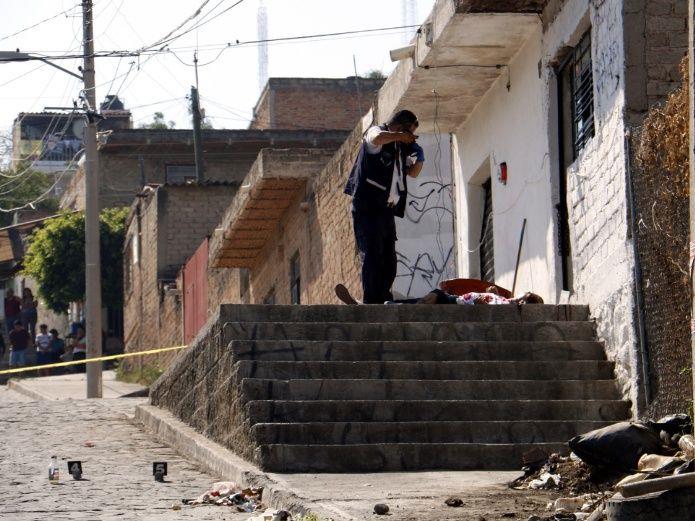 Matan a joven afuera de la casa de su novia en Jalisco