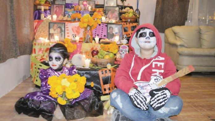 Realiza Iker un altar de muertos