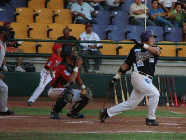 Manuel Villavicencio Meza, el hombre del béisbol