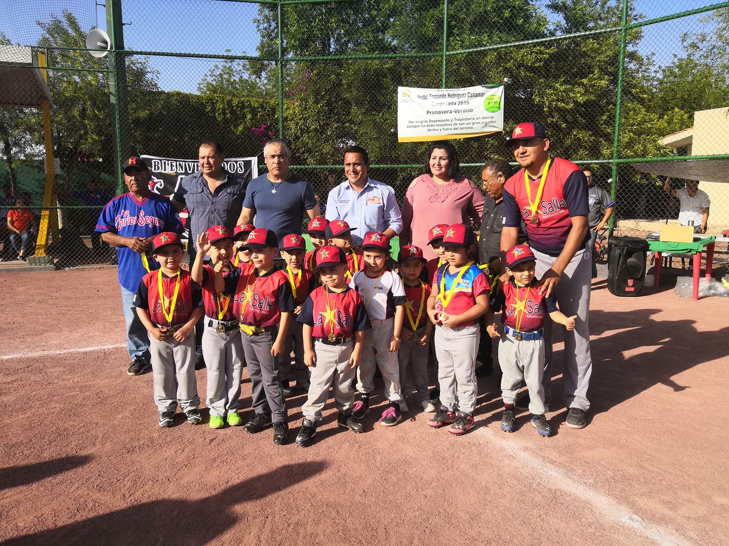 Manuel Villavicencio Meza, el hombre del béisbol