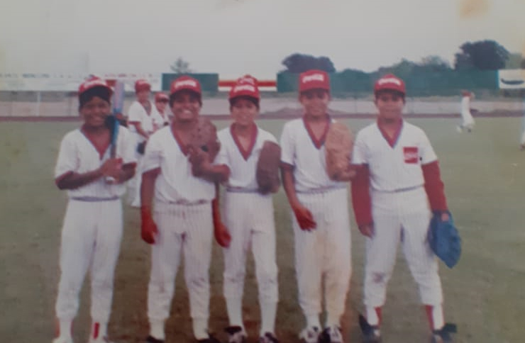 El hombre con pasión y amor por el béisbol