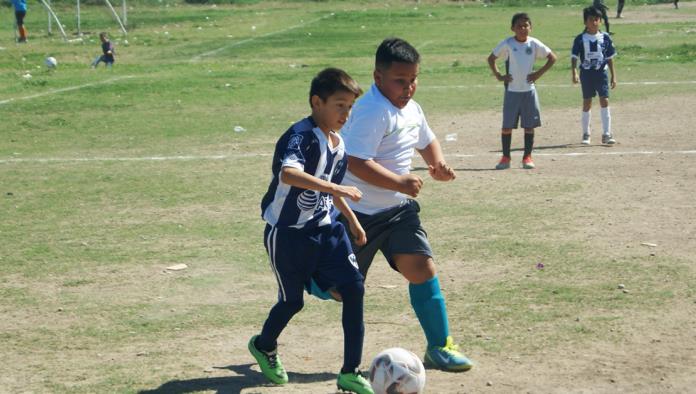 Rayados arremeten ante Guerreros