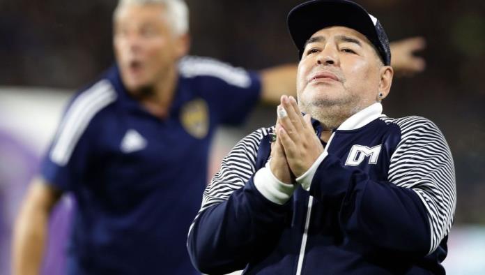 ‘¡Diego vive!’… alegría entre hinchas por Maradona