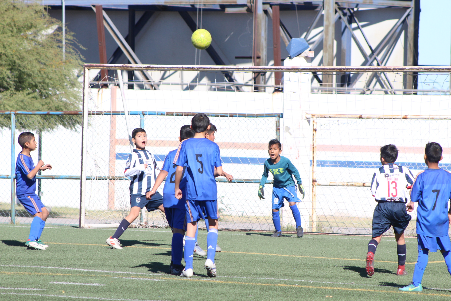 Apaches y Rayados Dividieron puntos en la municipal