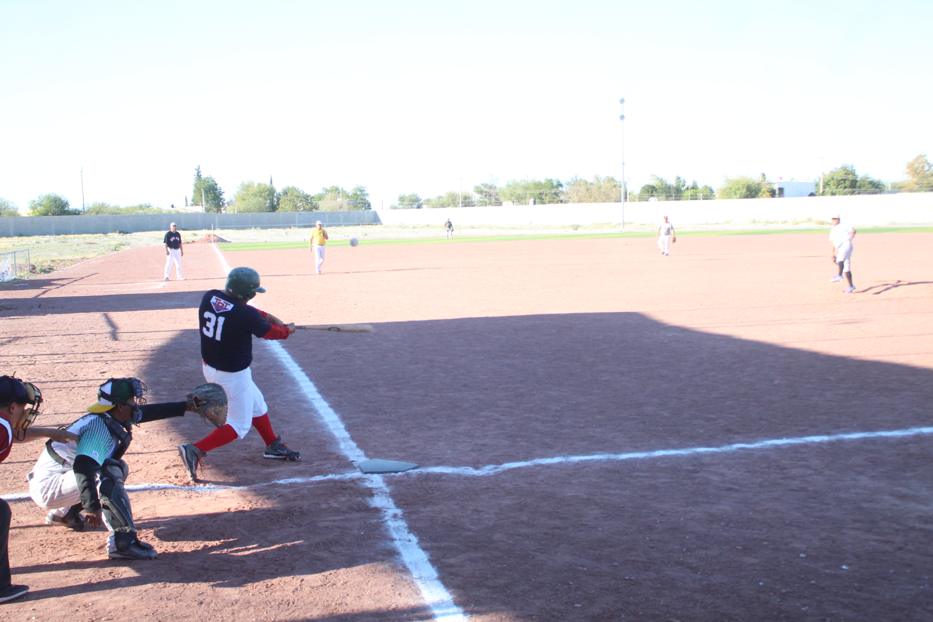 Beisbol de 40 y mayores empata la serie final