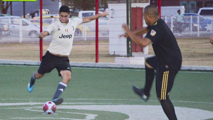 Jornada cinco del futsal siete Barrios Unidos