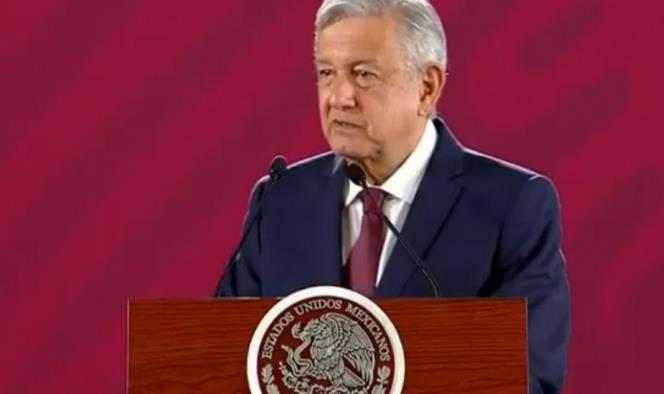 Se atiende a los niños, no hay desabasto, insiste López Obrador