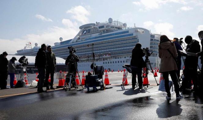 Evacuará EU a ciudadanos de crucero en cuarentena en Japón