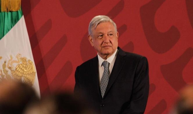 Desmiente López Obrador muerte de José Kuri por Covid-19