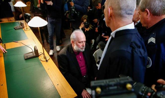 Dan 5 años de cárcel a sacerdote pederasta en Francia