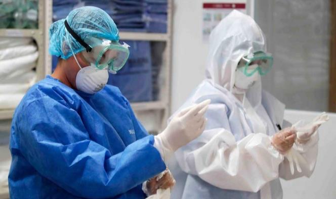 Buscan más de 19 mil médicos y enfermeros enfrentar al Covid-19
