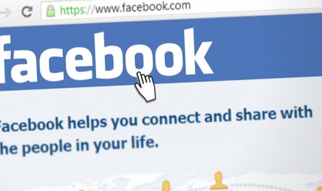 Zuckerberg promete revisar políticas de FB tras caso George Floyd