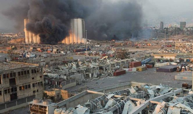 Al menos 10 muertos por explosión en Beirut