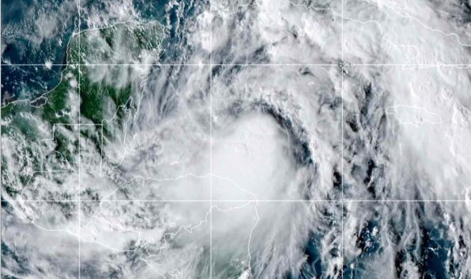 Prevén que ‘Zeta’ sea huracán antes de tocar México y EU