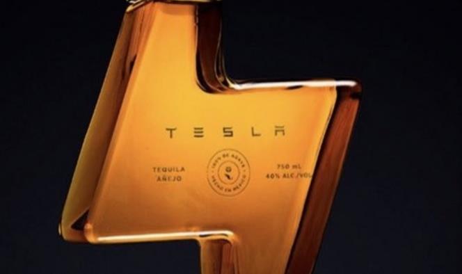 Tesla lanza tequila y se agota en horas ¿Qué opinan en México?