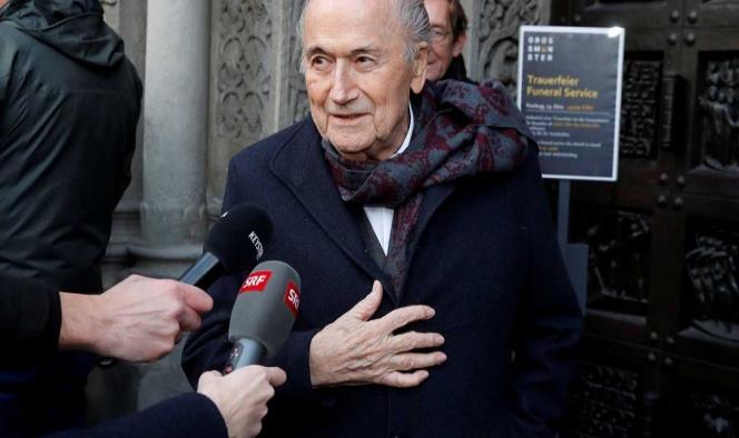 La FIFA demanda a su expresidente Joseph Blatter