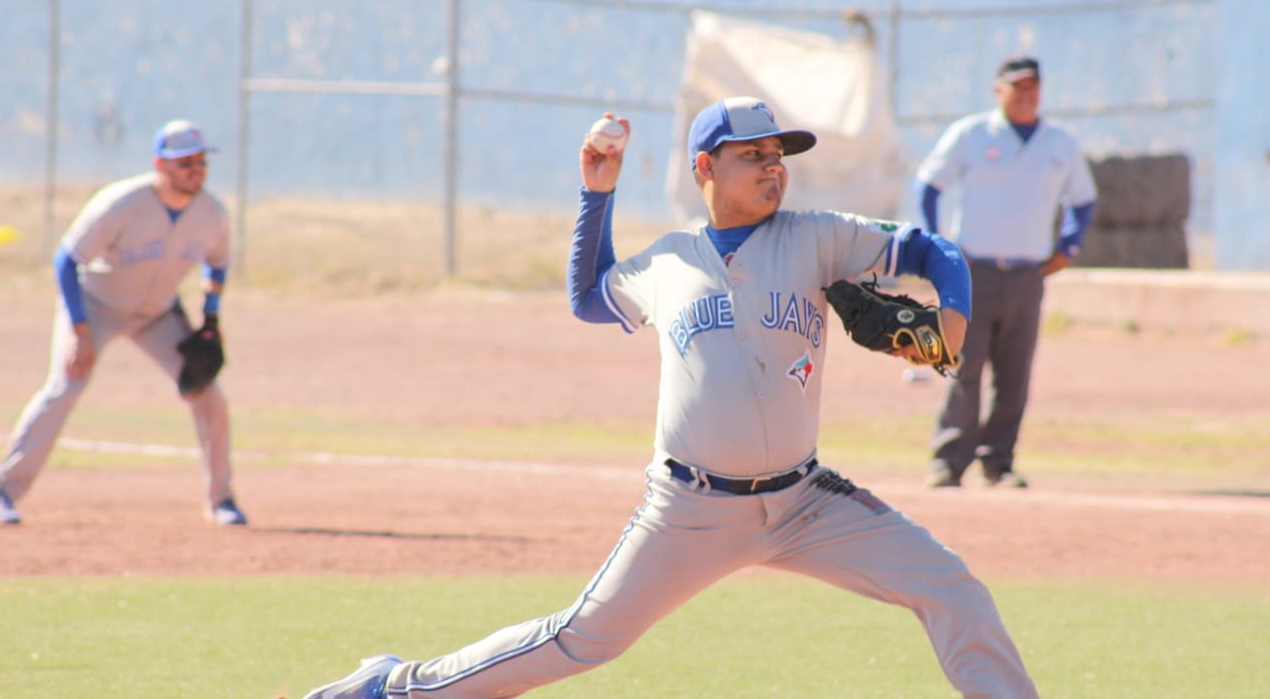 Blue Jays gana doble cartelera