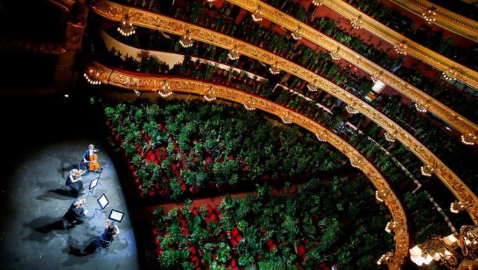 El insólito concierto con el que reabrió la ópera de Barcelona