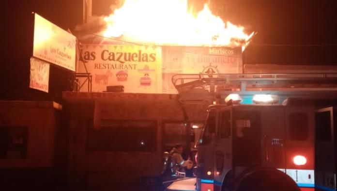 Se incendia  restaurante  “Las Cazuelas”