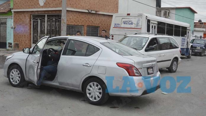 Causa mujer choque en  Praderas