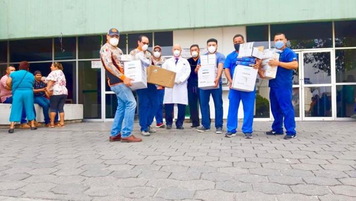 Disputa interna en IMSS  por cubrebocas y overoles