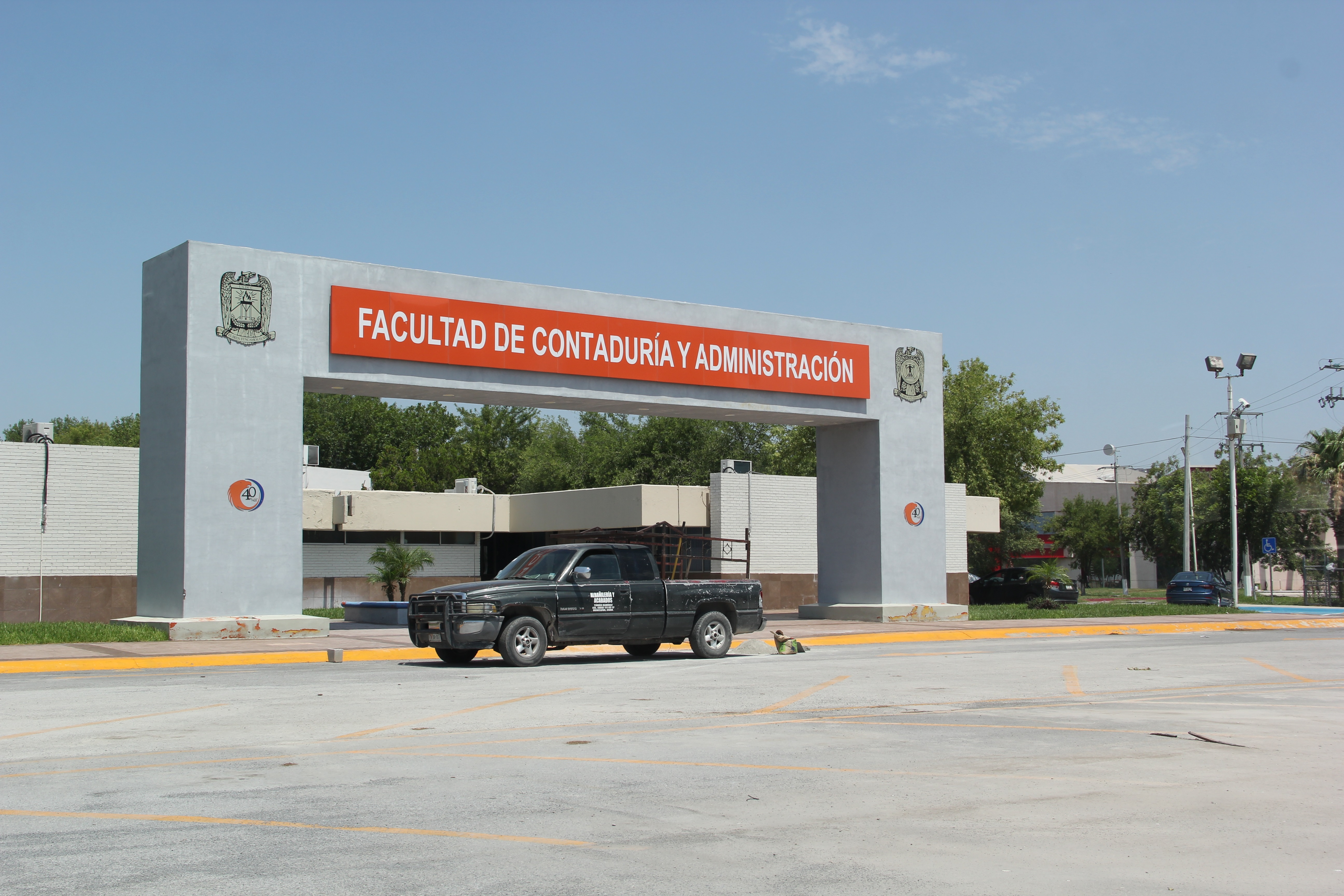 Escuelas de  Monclova y  sus carreras