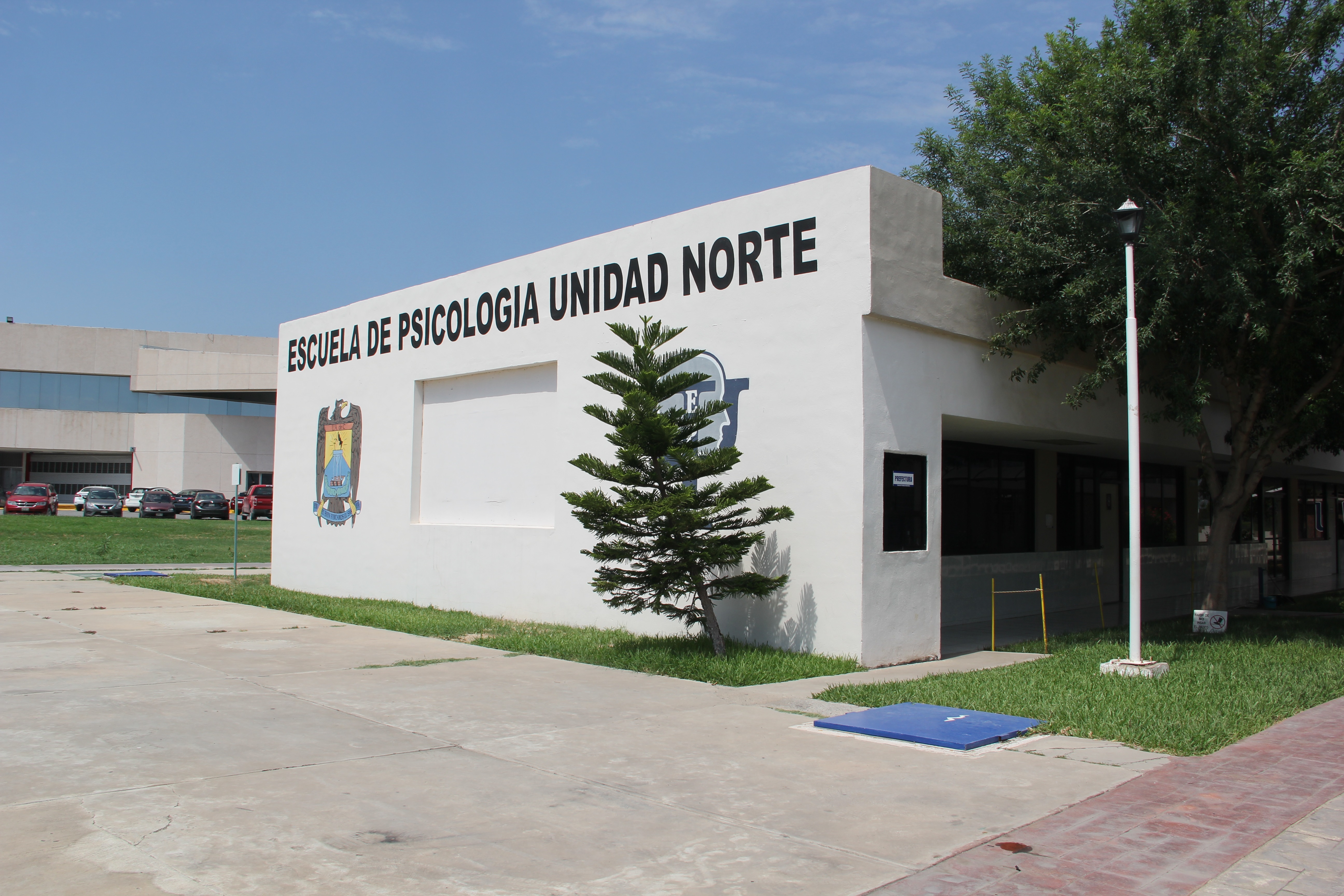 Escuelas de  Monclova y  sus carreras