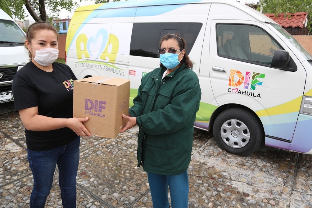 Reparte el DIF  7 mil despensas