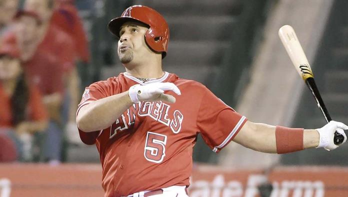 Acecha Pujols a Willie Mays