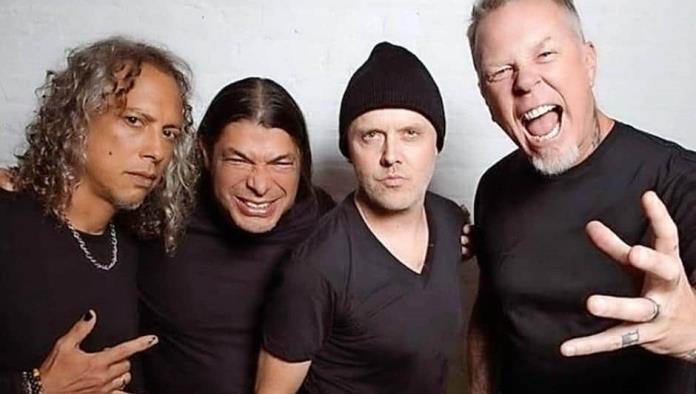 Metallica hace donativo por incendios en Australia