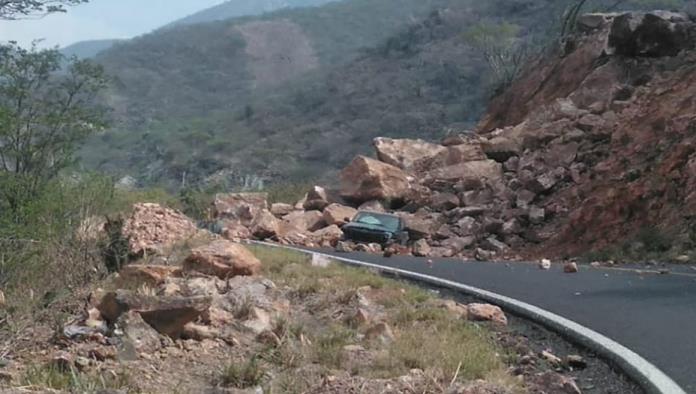 Un muerto, un herido y daños menores, preliminar del sismo en Oaxaca