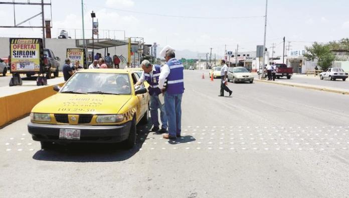 Retiran ochenta  taxis dañados