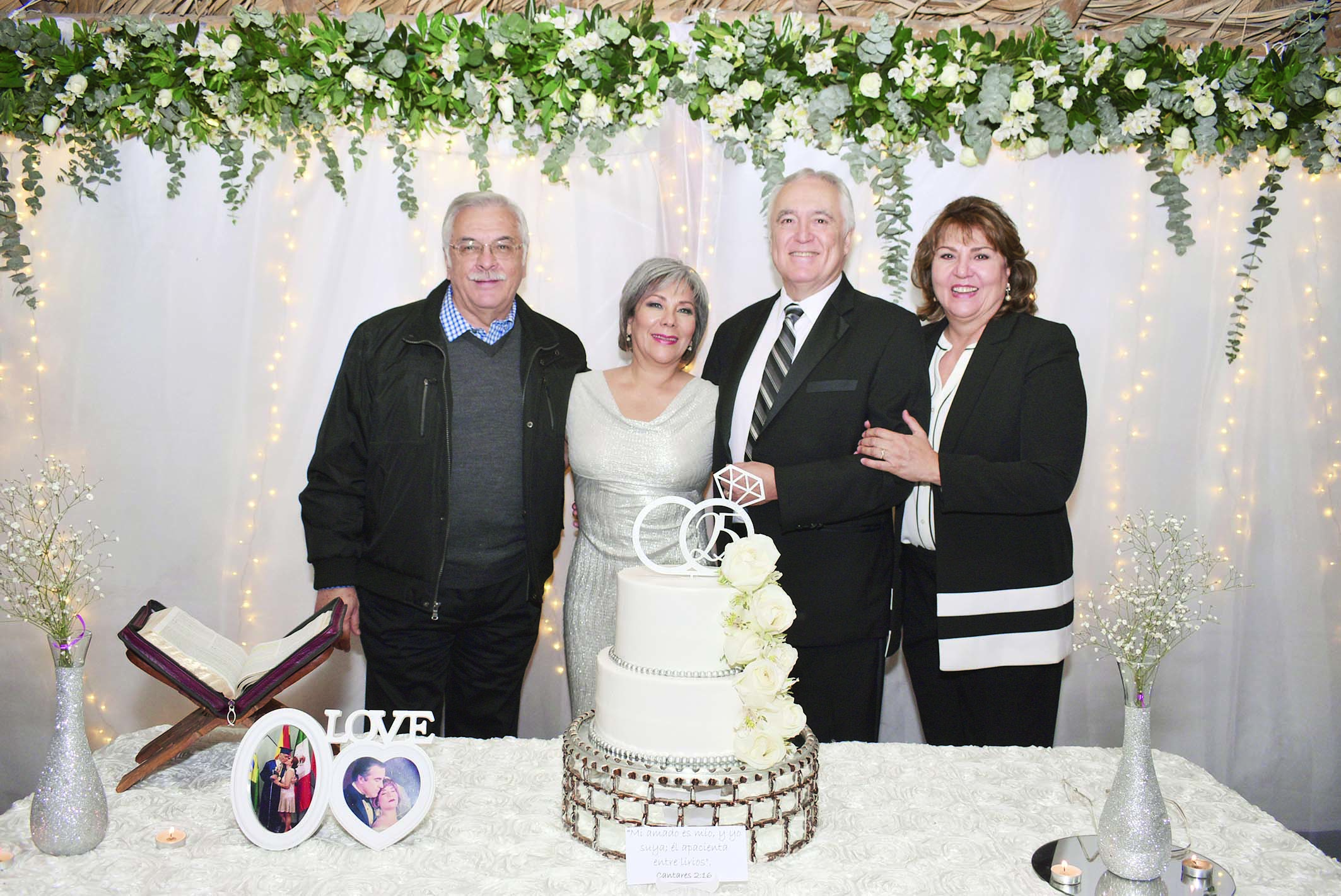 Alina & José Eleazar celebran sus bodas de plata