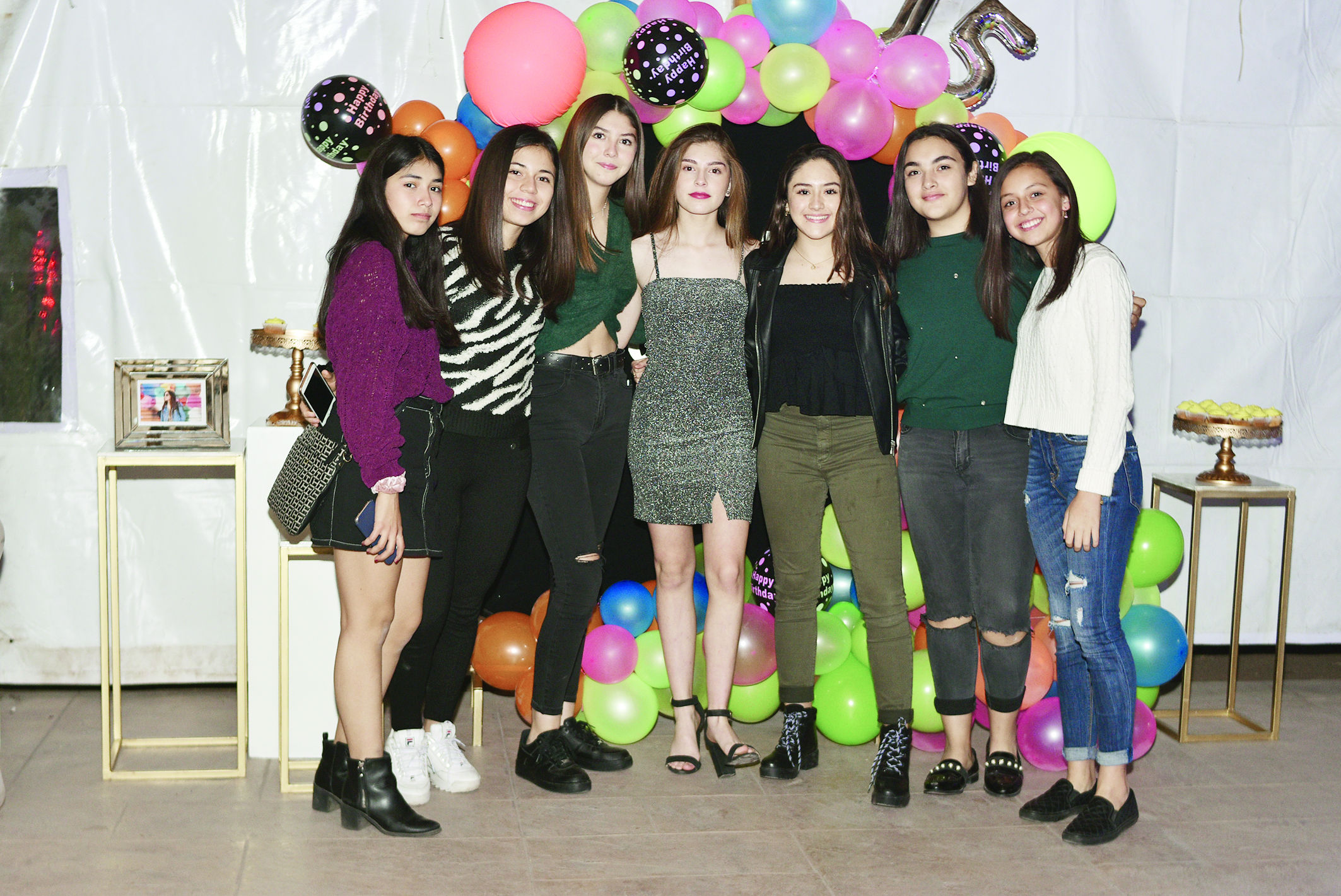 ¡Valeria celebra sus quince!