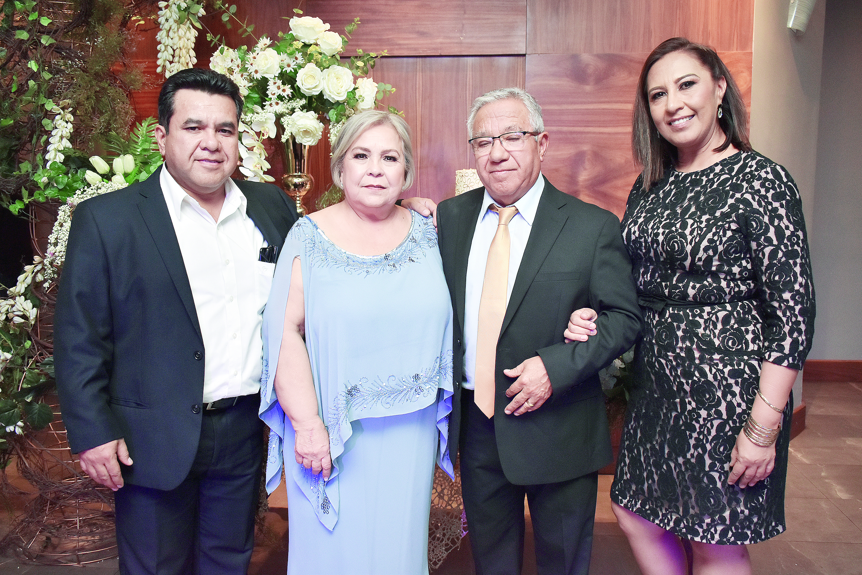 Juana María y Javier celebraron 50 años de casados