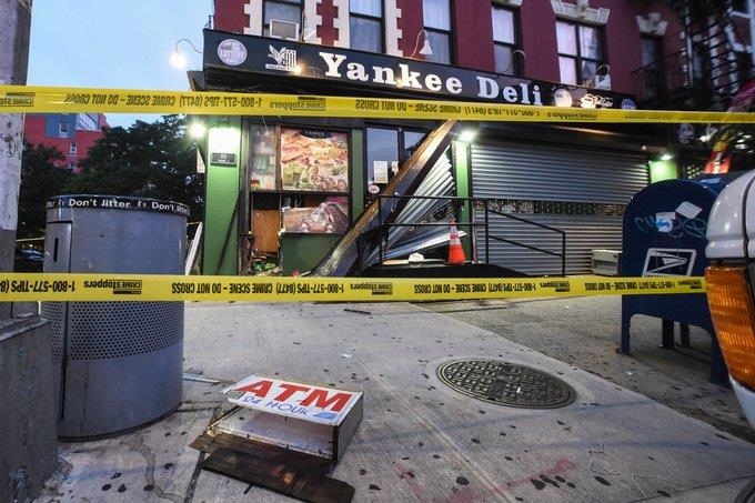 Delincuencia sin límites: ladrones se llevaron un ATM completo en Nueva York