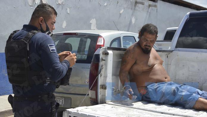 Pedía dinero sin cubrebocas